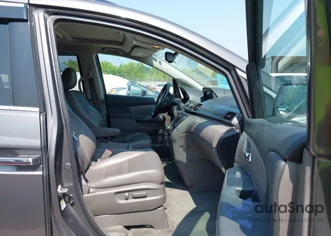 2015 Honda Odyssey Touring/Touring Elite from USA, damaged, VIN 5FNRL5H90FB065424